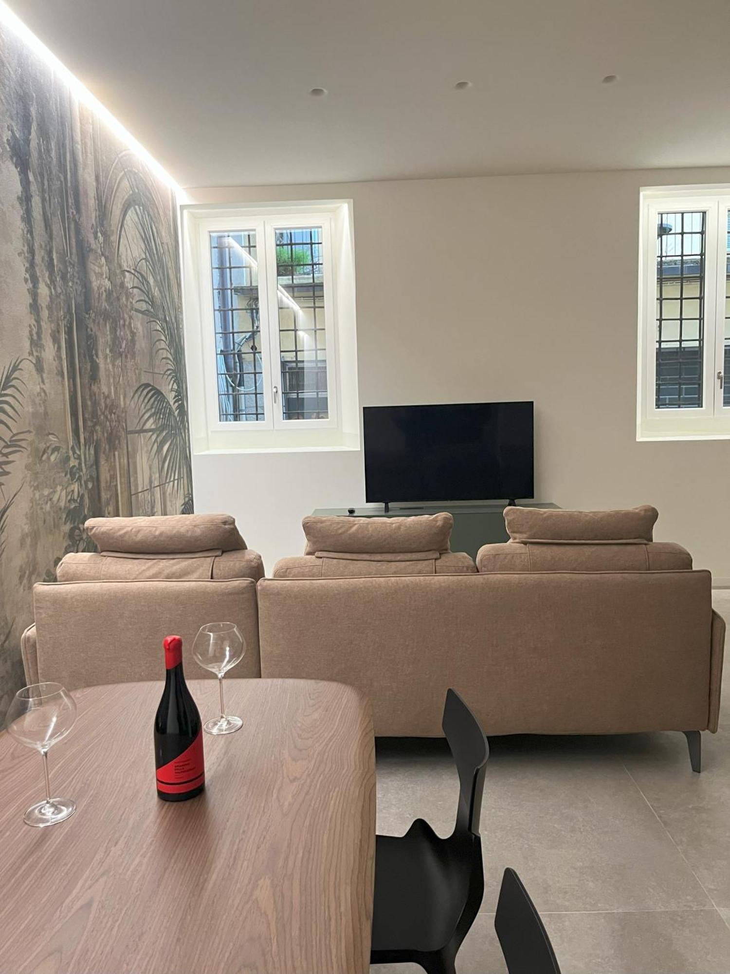 Gallienus Superior Apartment Verona Bagian luar foto