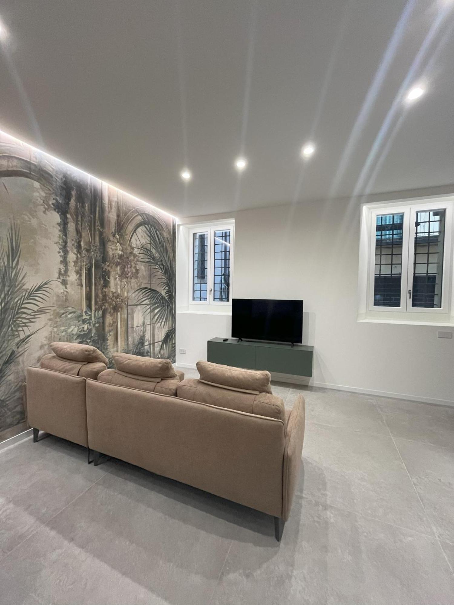 Gallienus Superior Apartment Verona Bagian luar foto